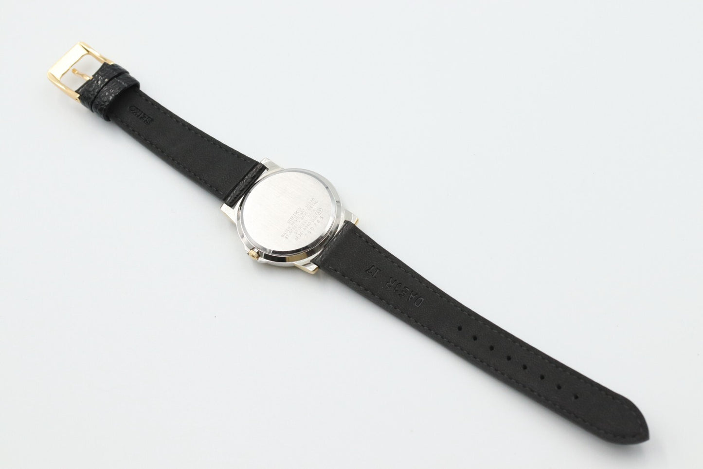OH *NEAR MINT* Vintage SEIKO AVENUE RESISTANT 6F34-6040 White Dial Mens Watch