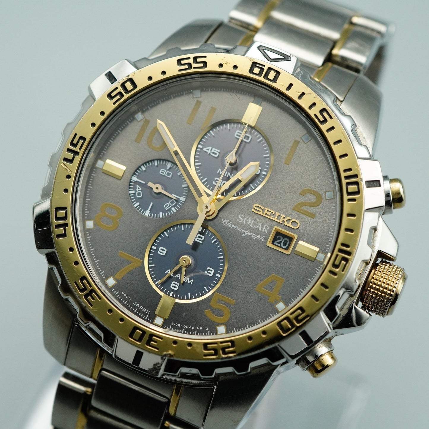 Vintage 1992 SEIKO Chronograph V172-0AT0 Solar Gray Round 44mm Mens Watch